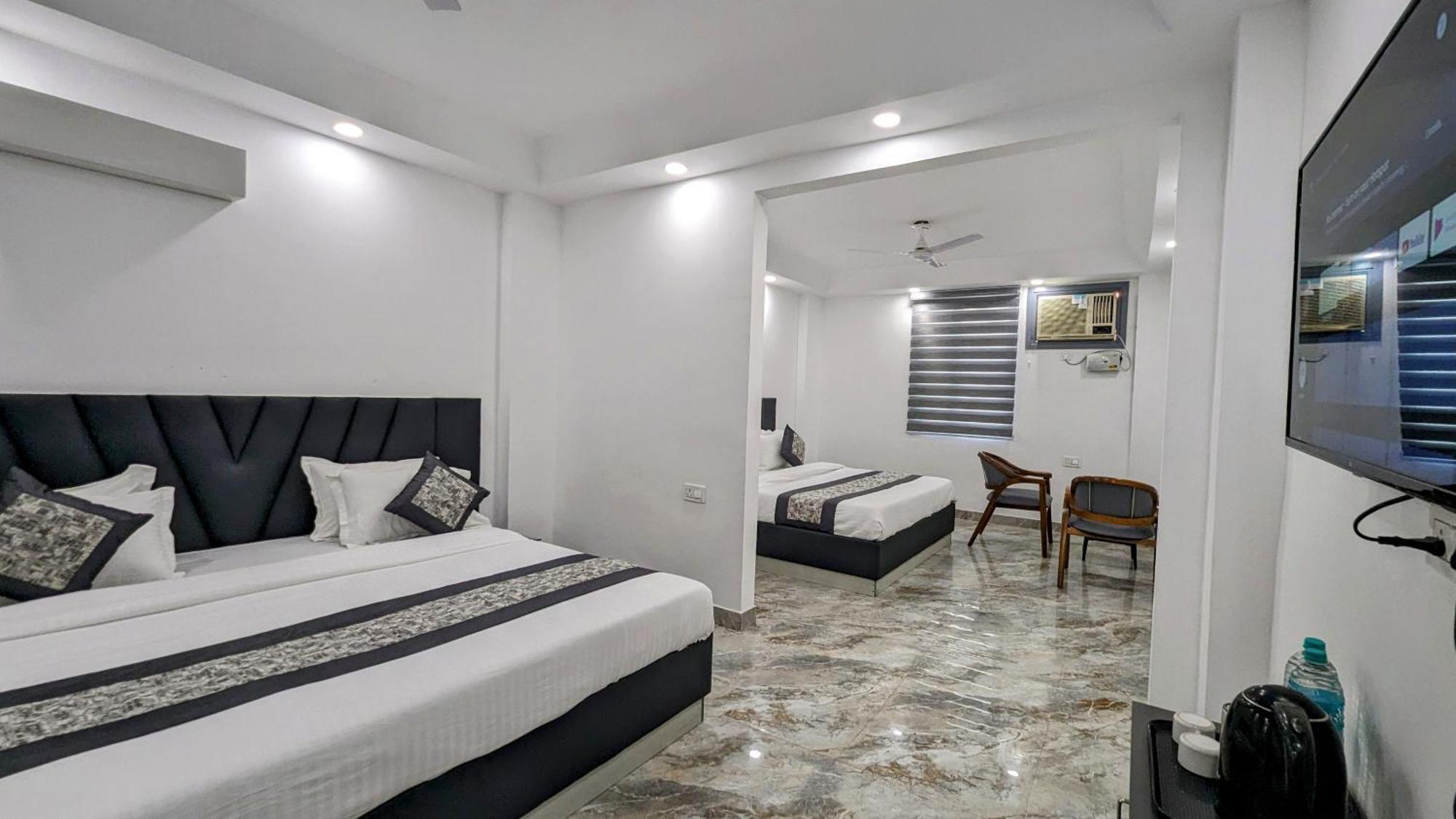Hotel Green Vegas Faridabad Eksteriør bilde