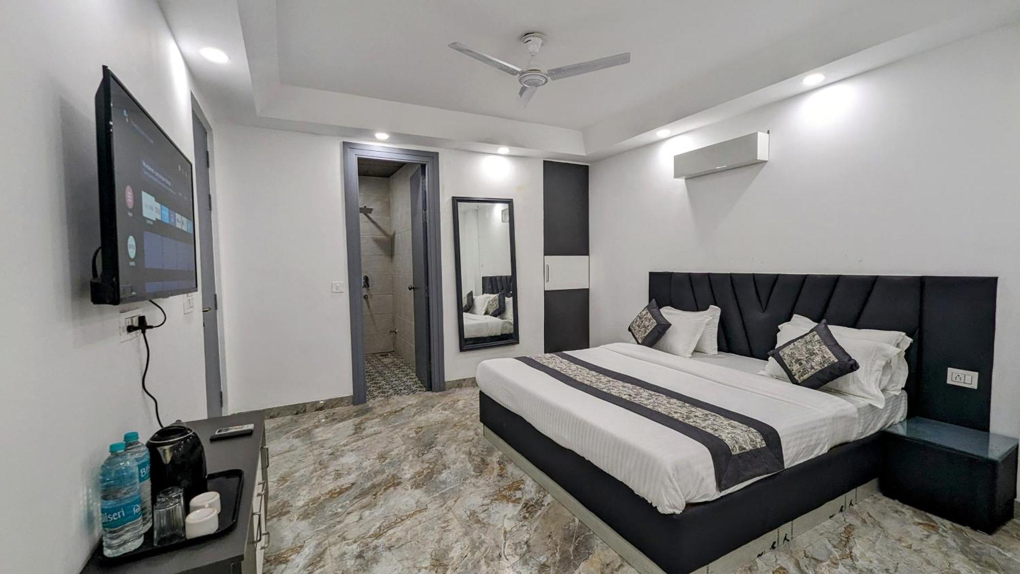 Hotel Green Vegas Faridabad Eksteriør bilde