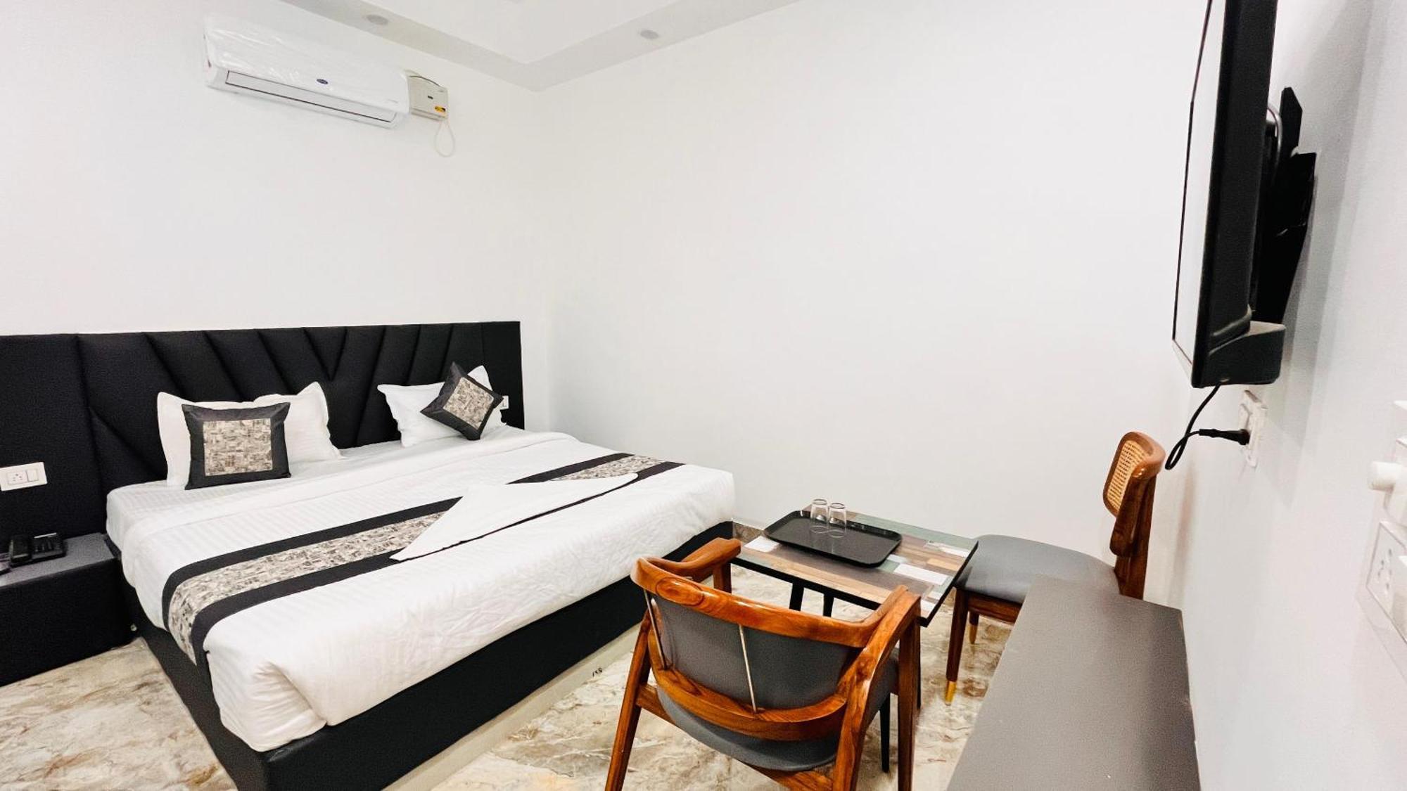 Hotel Green Vegas Faridabad Eksteriør bilde